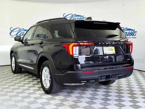 Black 2025 Ford Explorer Active