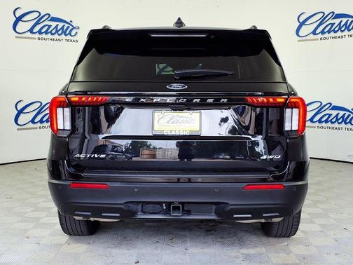 Black 2025 Ford Explorer Active