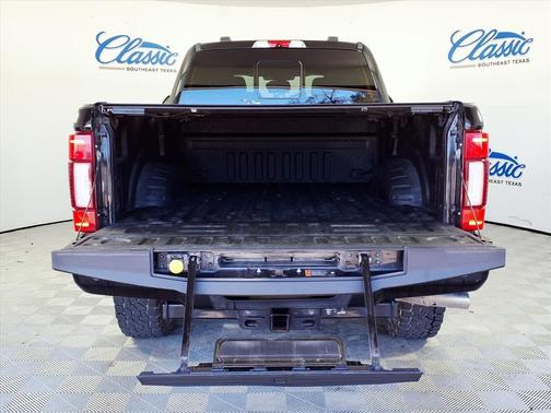 2022 Ford F-250 Platinum