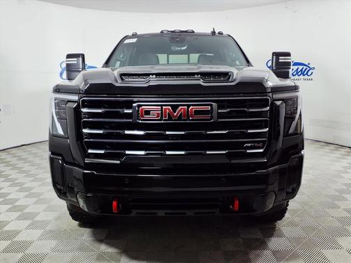 2026 GMC Sierra 2500 AT4