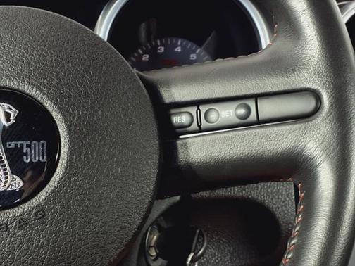 2007 Ford Shelby GT500 Base