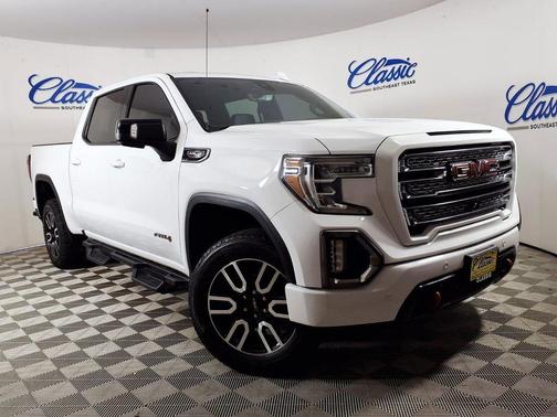 White 2019 GMC Sierra 1500 AT4