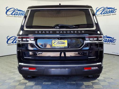 2022 Jeep Grand Wagoneer Series III 4x4