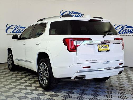 2021 GMC Acadia Denali