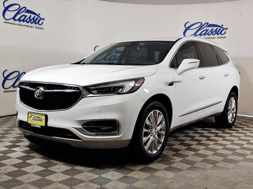 White 2021 Buick Enclave FWD Premium