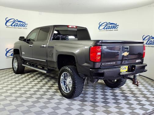 2014 Chevrolet Silverado 1500 High Country