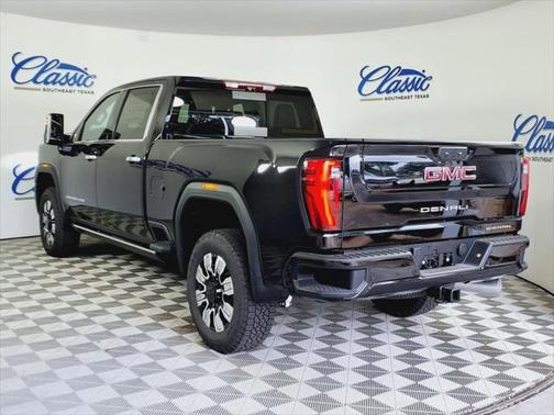 2025 GMC Sierra 2500 Denali