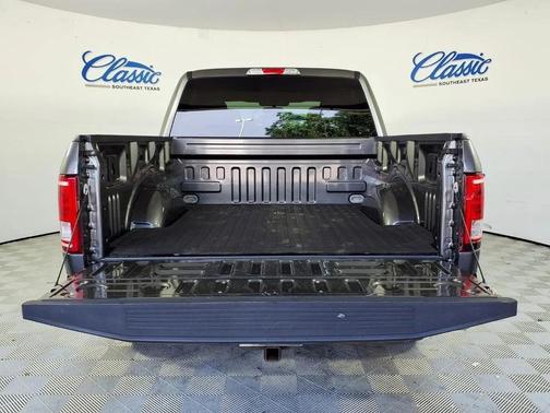 Gray 2015 Ford F-150 XLT