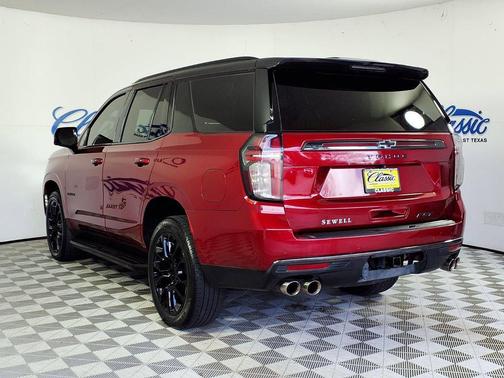 2022 Chevrolet Tahoe 4WD RST