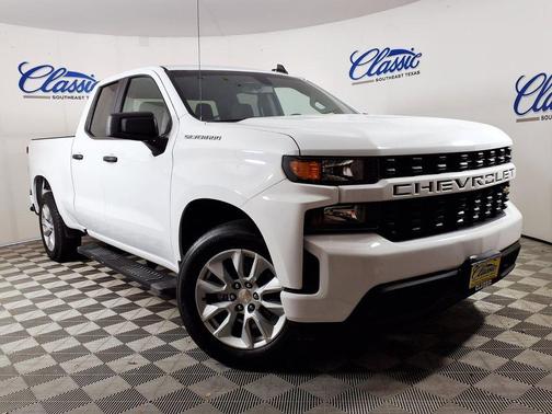 White 2020 Chevrolet Silverado 1500 Custom