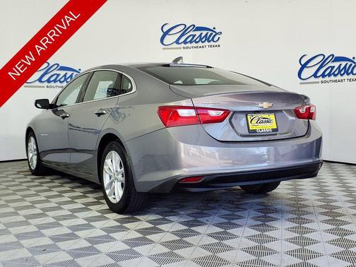 2017 Chevrolet Malibu 1LT