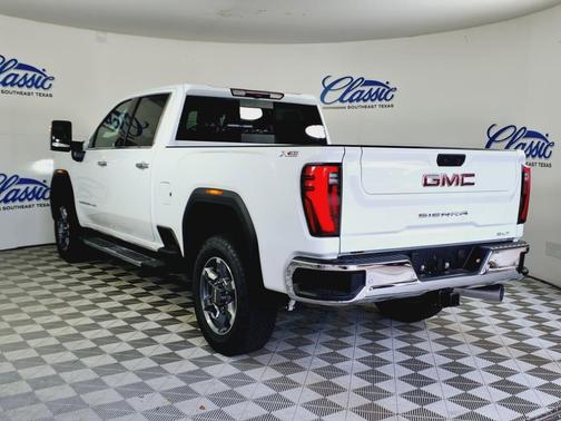 2025 GMC Sierra 2500 SLT