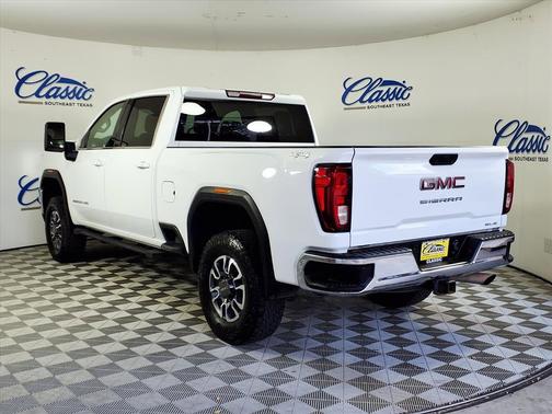 2021 GMC Sierra 2500 SLE