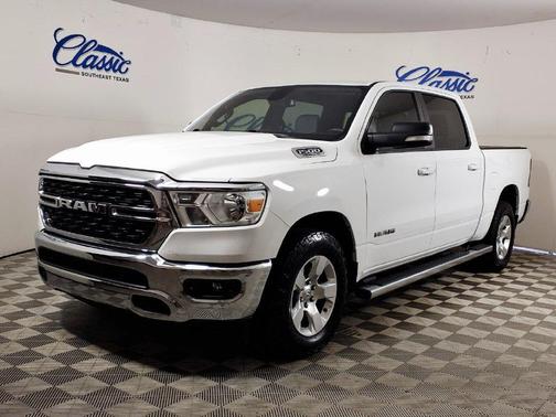 White 2022 RAM 1500 Big Horn/Lone Star