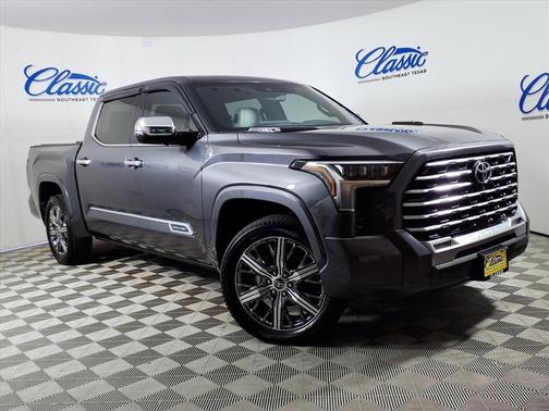 2023 Toyota Tundra Hybrid Capstone
