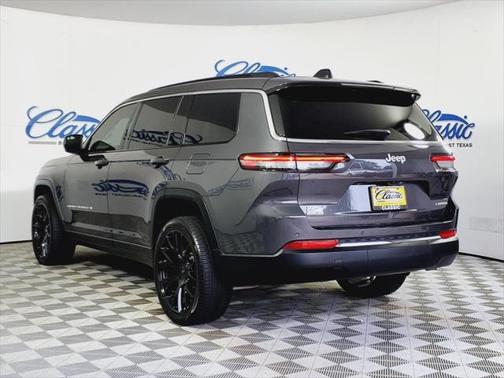 2024 Jeep Grand Cherokee L Laredo