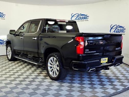 2019 Chevrolet Silverado 1500 High Country