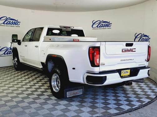 2021 GMC Sierra 3500 Denali