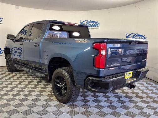 2021 Chevrolet Silverado 1500 Custom Trail Boss