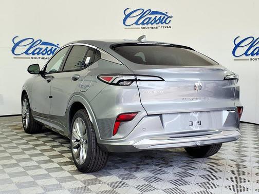 Gray 2026 Buick Envista Avenir FWD