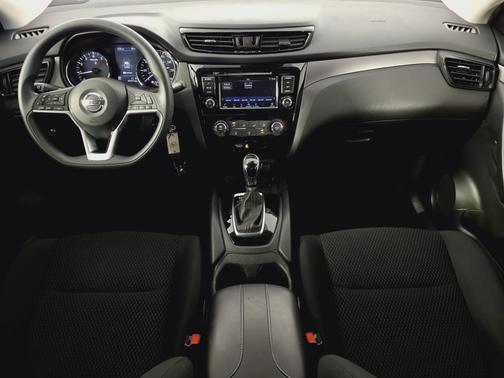 2022 Nissan Rogue Sport S