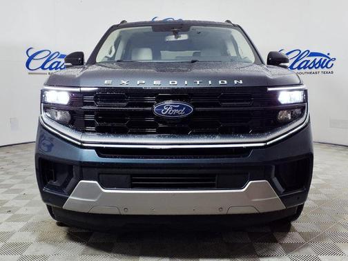 Blue 2025 Ford Expedition Platinum