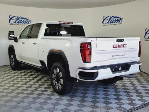 2025 GMC Sierra 2500 Denali