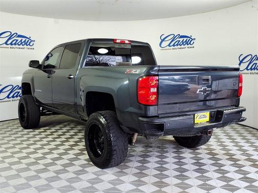 2017 Chevrolet Silverado 1500 2LT