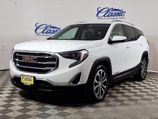 White 2019 GMC Terrain SLT