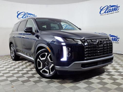 White 2024 Hyundai PALISADE Limited