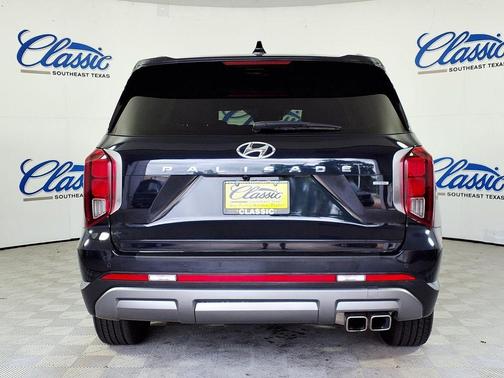 White 2024 Hyundai PALISADE Limited