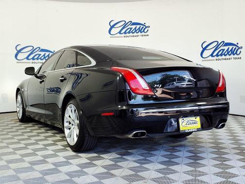 Black 2011 Jaguar XJ Base