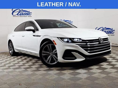 White 2023 Volkswagen Arteon 2.0T SE