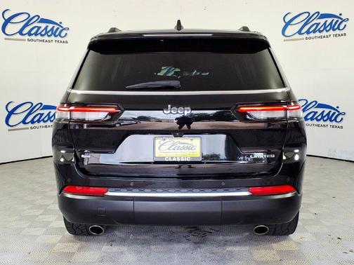 Black 2021 Jeep Grand Cherokee L Limited