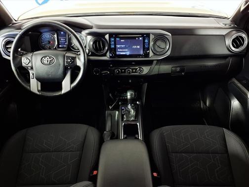2016 Toyota Tacoma TRD Sport