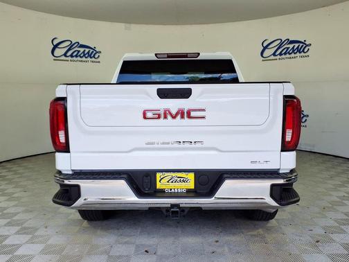 White 2025 GMC Sierra 1500 SLT