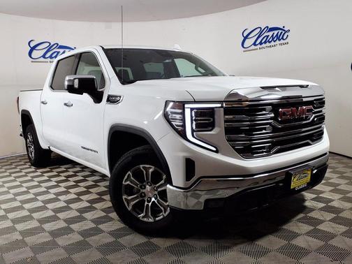 White 2025 GMC Sierra 1500 SLT