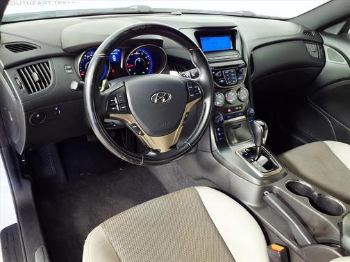 2015 Hyundai Genesis Coupe 3.8 Base