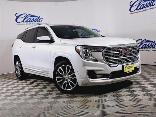 2023 GMC Terrain Denali