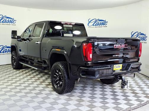 2020 GMC Sierra 2500 Denali