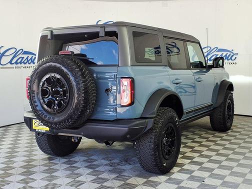 2021 Ford Bronco First Edition