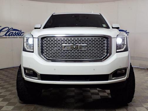 White 2016 GMC Yukon SLE