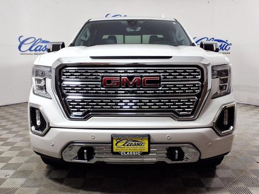 White 2019 GMC Sierra 1500 Denali