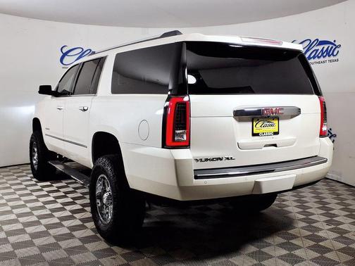 White 2015 GMC Yukon XL 1500 Denali