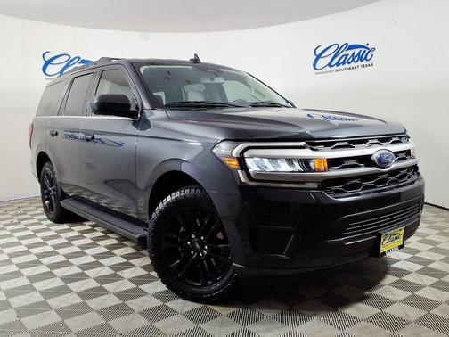 Gray 2022 Ford Expedition XLT