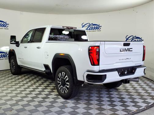 2026 GMC Sierra 2500 Denali Ultimate