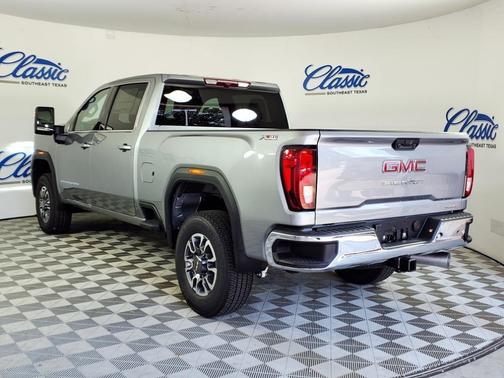2025 GMC Sierra 2500 SLE