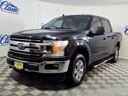 Gray 2018 Ford F-150 XLT