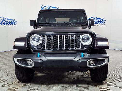 Black Clearcoat 2024 Jeep Wrangler 4xe Sahara