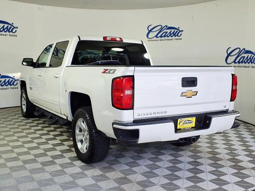 White 2018 Chevrolet Silverado 1500 2LT